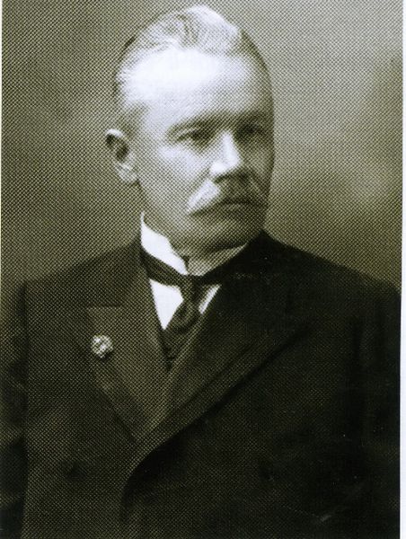 Файл:Ezau-IY 01.jpg